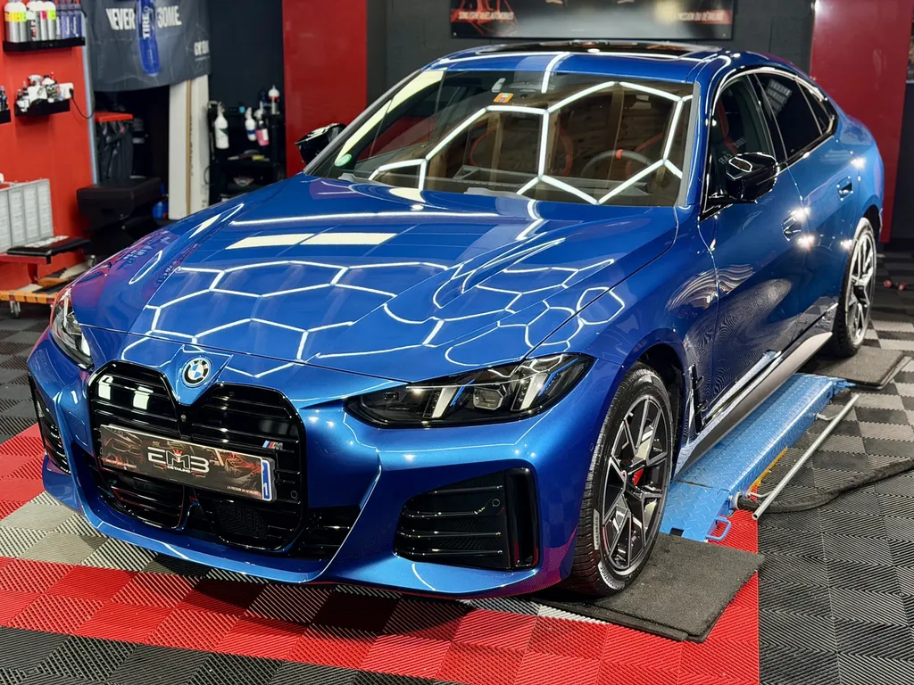 BMW i4 M60 – Protection céramique GYEON Infinite par EMB Detailing à Vaugneray (Lyon)
