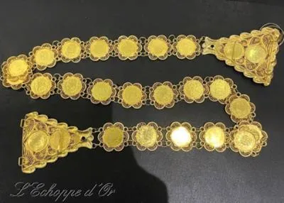 Ceinture orientale avec pièces d'or