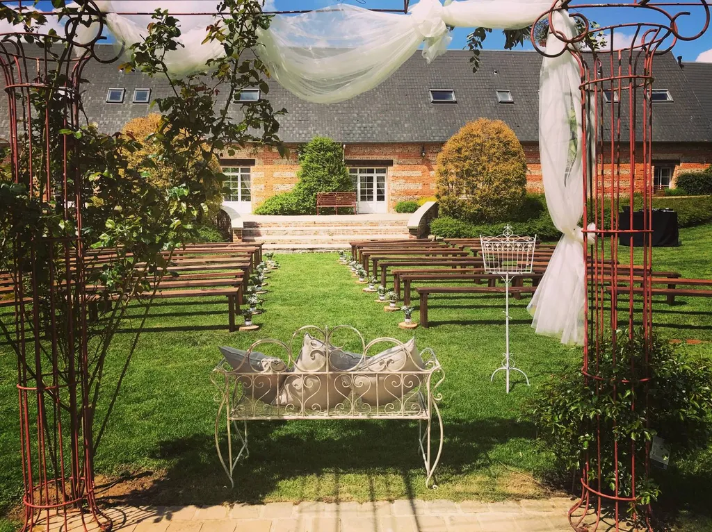 Location de banc en bois en normandie