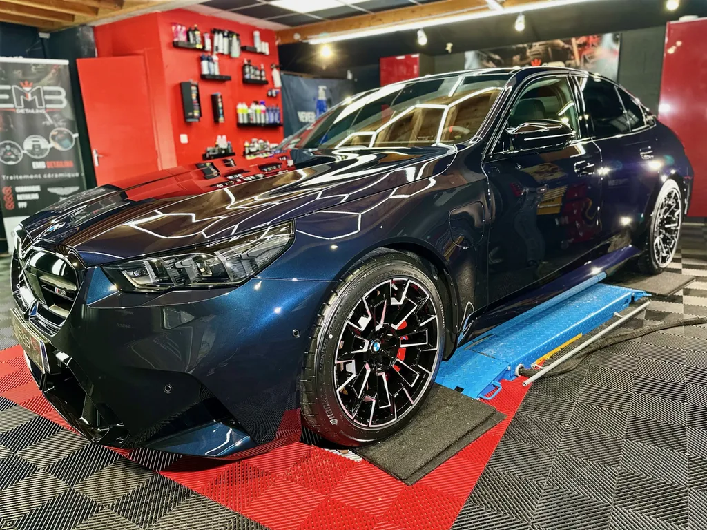 DETAILING protection carrosserie traitement céramique lyon proche Tassin nouvelle BMW M5