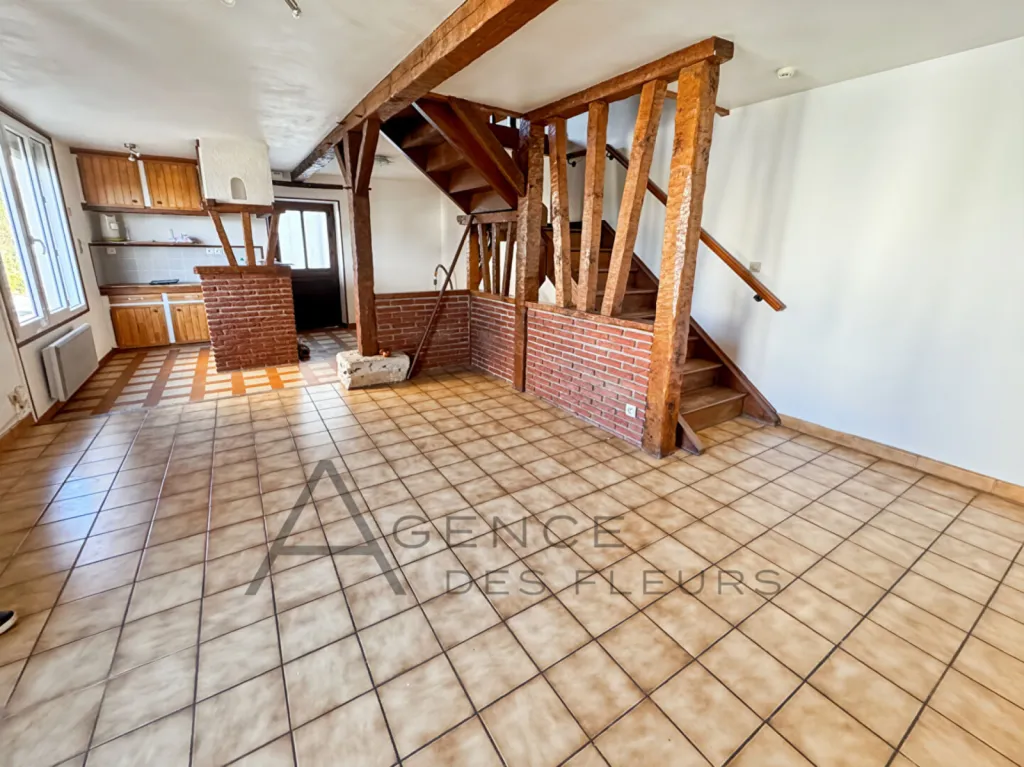 A vendre, maison de 58 m² sur un terrain de 365 m² située à Oissel 76350