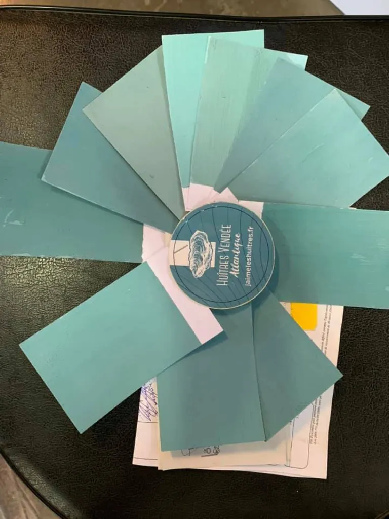  teinte personnalisée TERRE DU MONDE