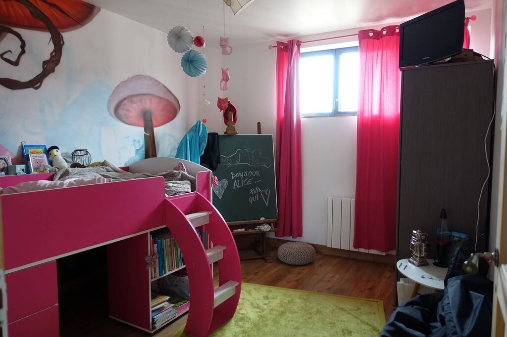 A vendre Dieppe centre-ville 76200, très bel appartement duplex / maison / loft, 4 chambres avec terrasse exposée sud, à 500 mètres de la mer.