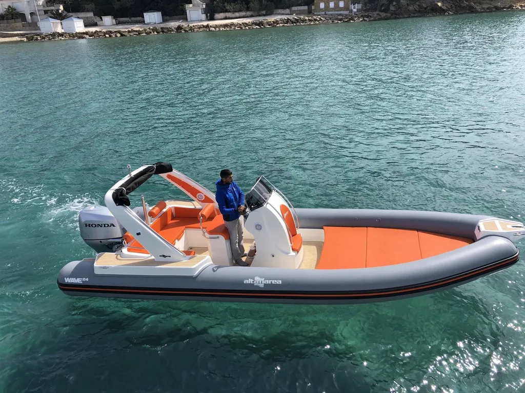 Louer un bateau à moteur à Bandol pour 8 personnes
