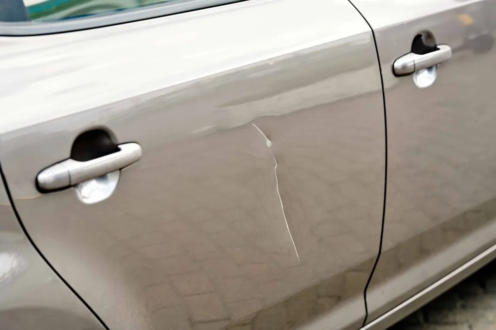 Constat dégradation voiture à Lyon : expertise juridique et constat d’huissier pour protéger vos droits avec précision