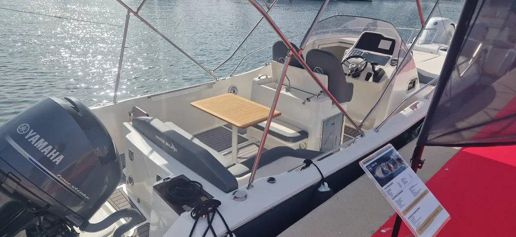 Bateau habitable à louer à Bandol