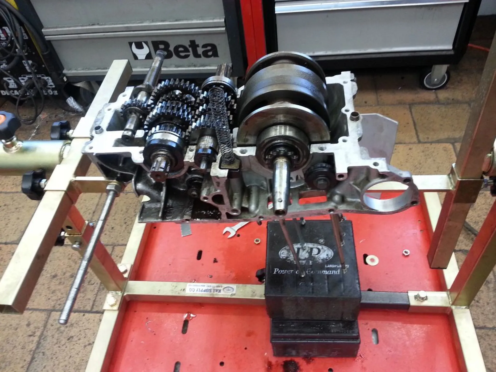 MODIFICATION MOTEUR HONDA CB 125 K5 TOULON