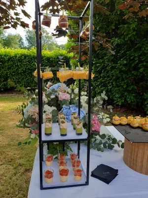 Chic and Bohemian Wedding organized in Private House and Marquee for dinner in Normandy with best team wedding planner