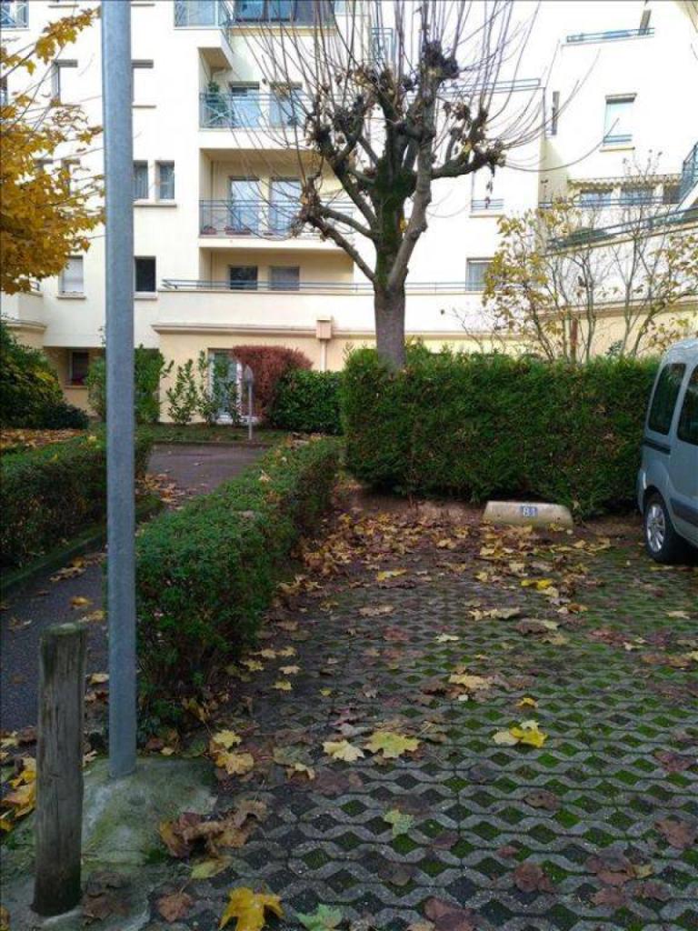 Situé au 04 rampe Cauchoise à Rouen