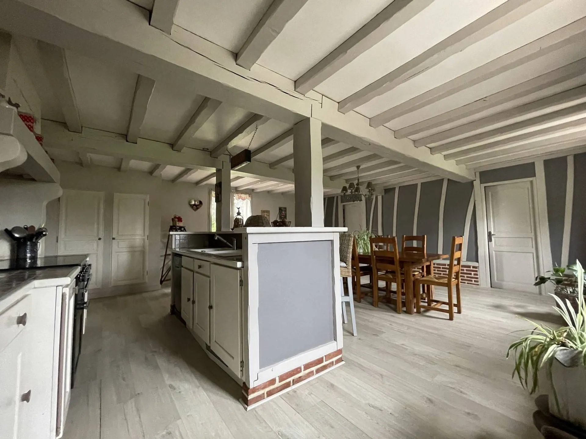 A vendre longère à 45min de Rouen, accès A28, proche des commerces, Normandie