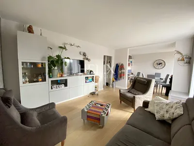 LE Pecq Rive Gauche - Appartement Spacieux et lumineux au 3 ème étage avec ascenseur 