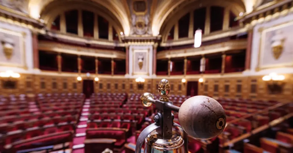 Projet de loi « Simplification de la vie économique » L’Umih dénonce une concertation ignorée et des mesures pénalisantes pour les entreprises de proximité.