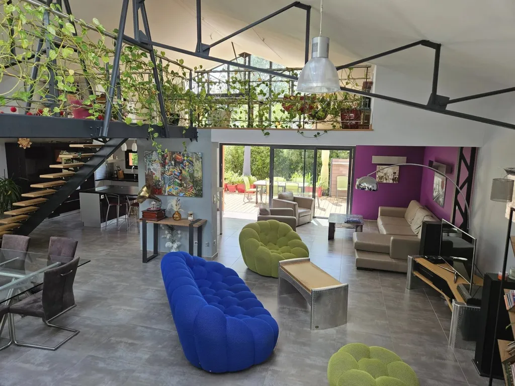 vivre dans un loft en ville bien immobilier unique à vendre au mans proche du centre ville