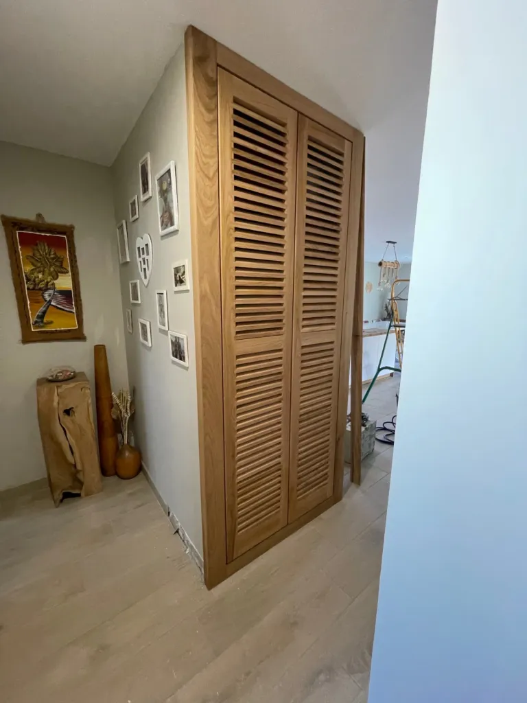 Fabrication de Placard sur mesure en bois à Arcachon