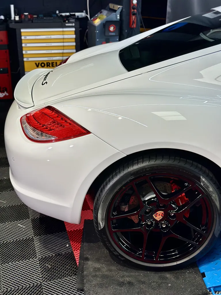 Detailing spécialiste Porsche PPF et traitement céramique sur Vaugneray proche Ecully 