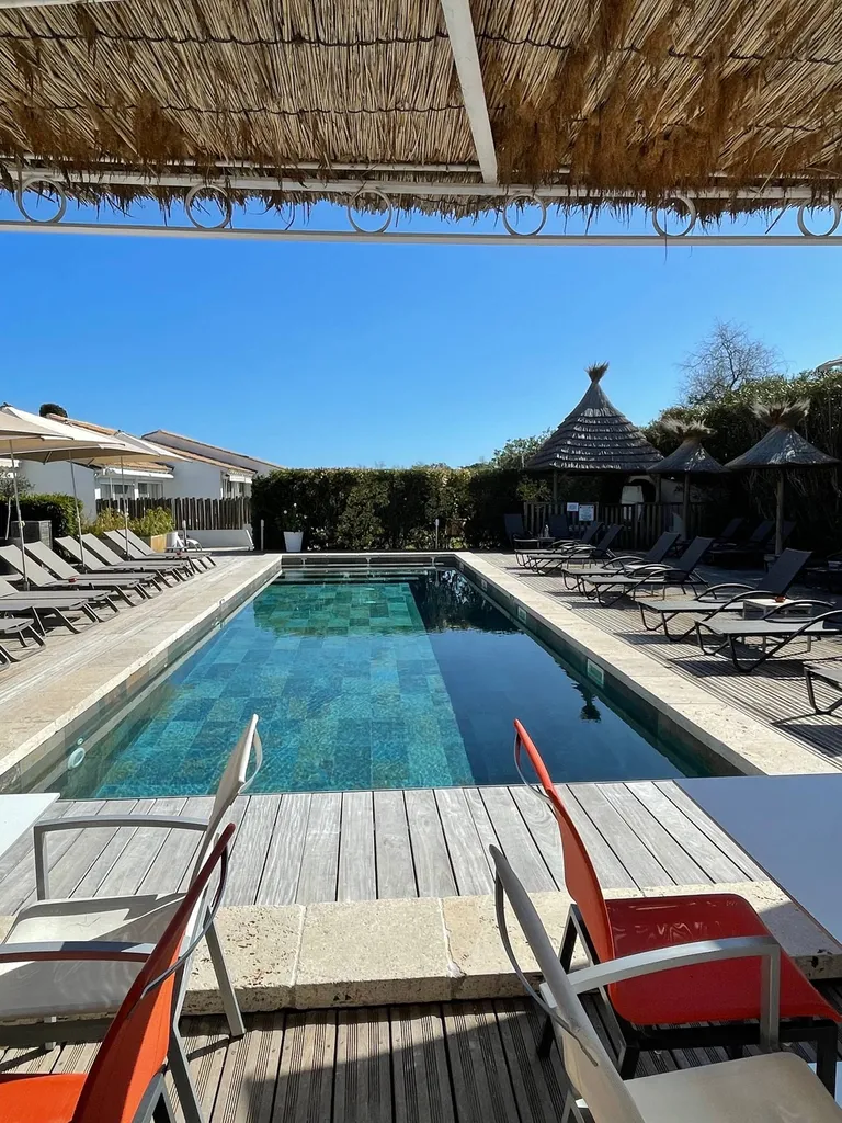 CARRELAGE PISCINE BALI MYSTIQUE BLACK 