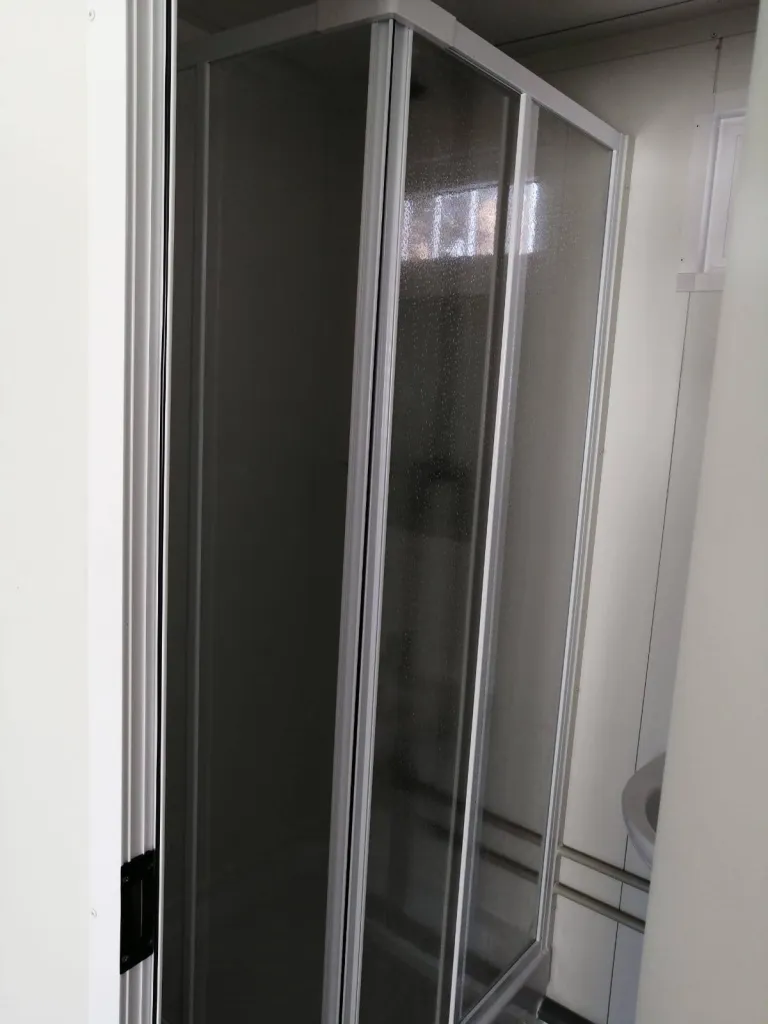 Location de constructions modulaires pour accueil d'une déchèterie au Pontet