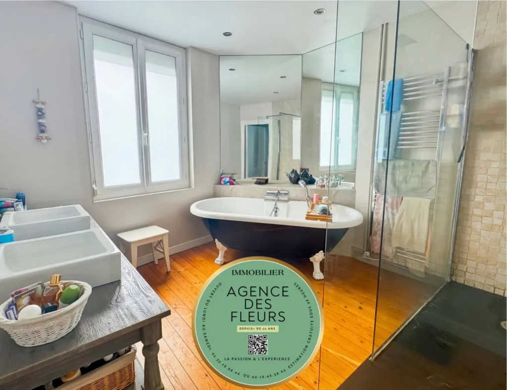 A saisir charmante maison de 235 m² sur la commune de SAINT AUBIN LES ELBEUF