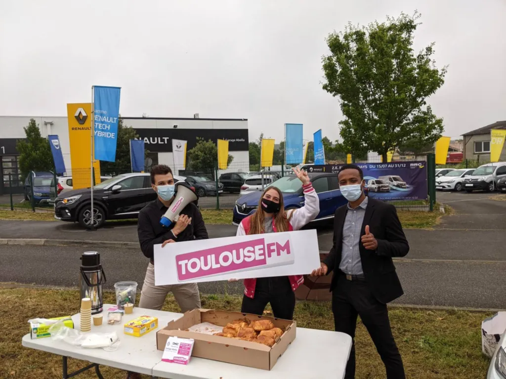 Le Garage Renault Abella est heureux de vous avoir offert le fameuse chocolatine avec la merveilleuse équipe Toulouse FM !