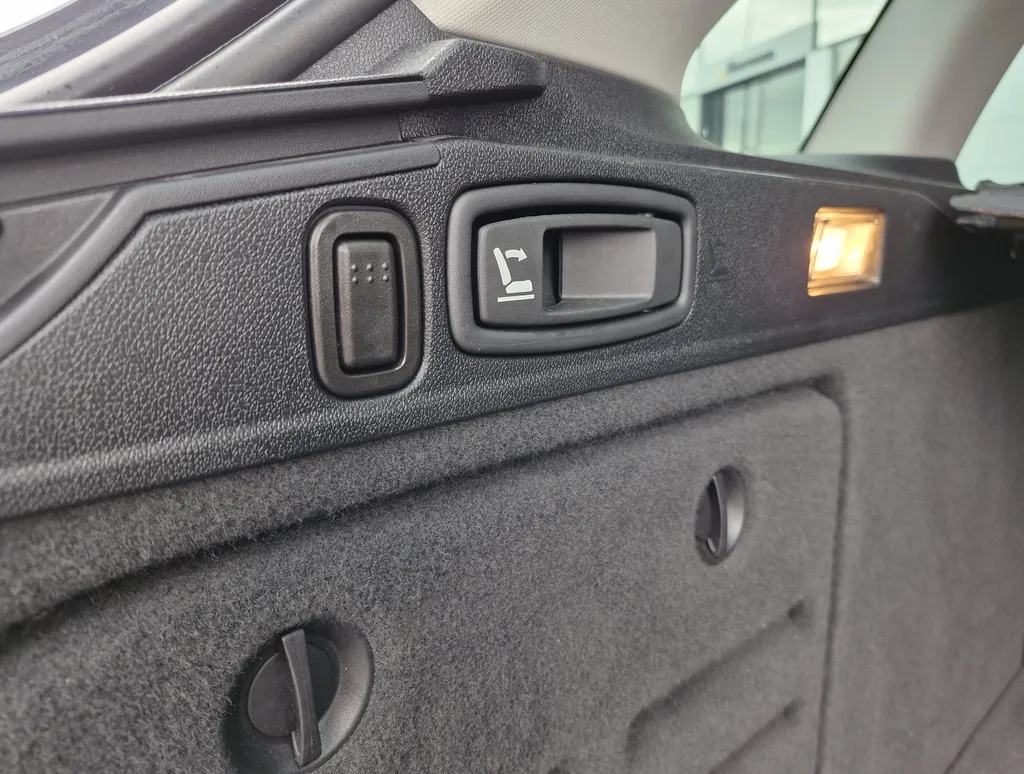 Renault Laguna Estate 2.0 Dci 175 cv Bose Edition Energy historique 100% Renault / 4Control / Bi-Xenon / BOSE / occasion près de Toulouse en Occitanie à Plaisance du Touch