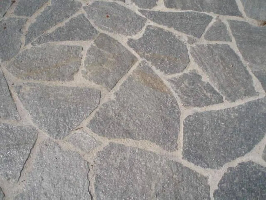 OPUS INCERTUM DE LUSERNE