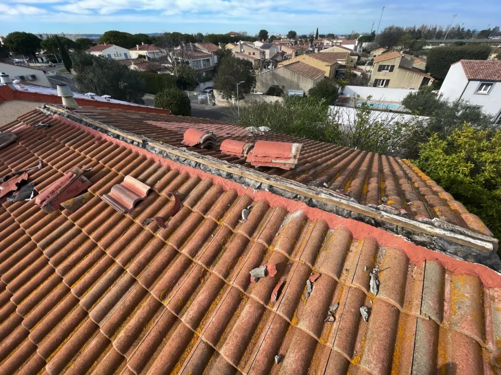 Rénovation d’un Faîtage de toiture de maison Simiane-Collongue 13109