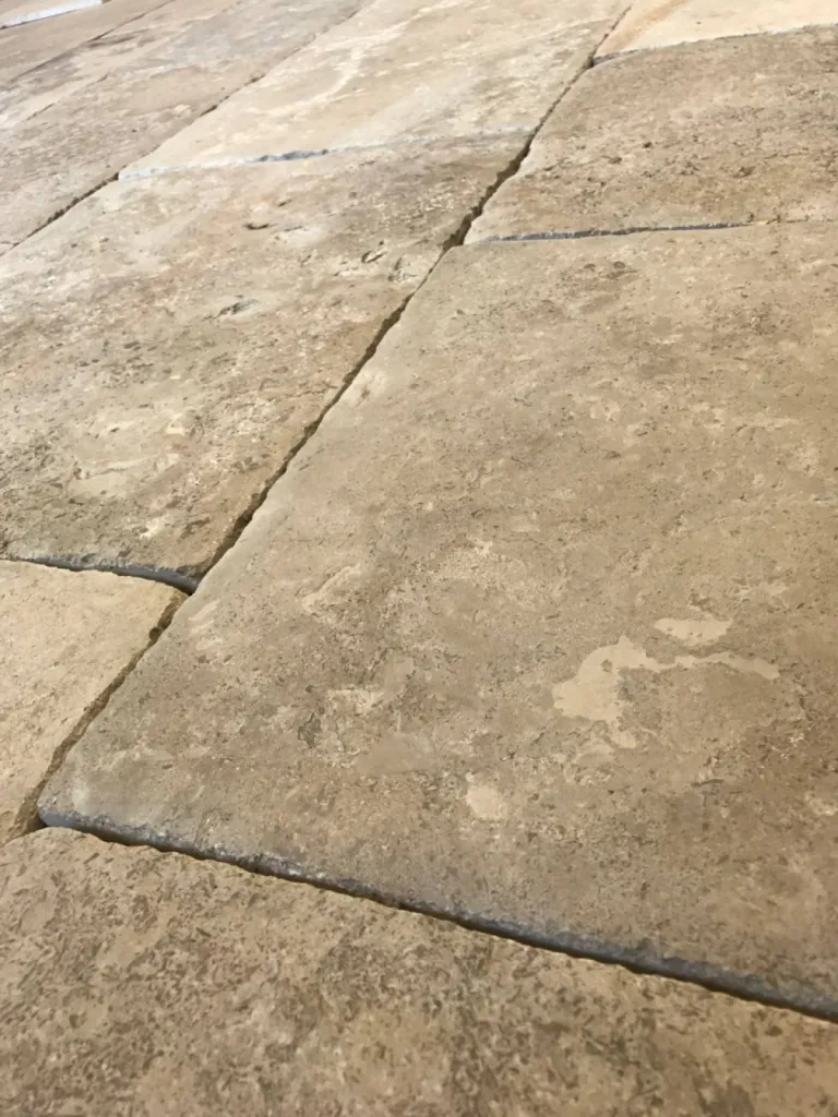 Vieille dalle en pierre naturelle du Périgord, Gordes 84