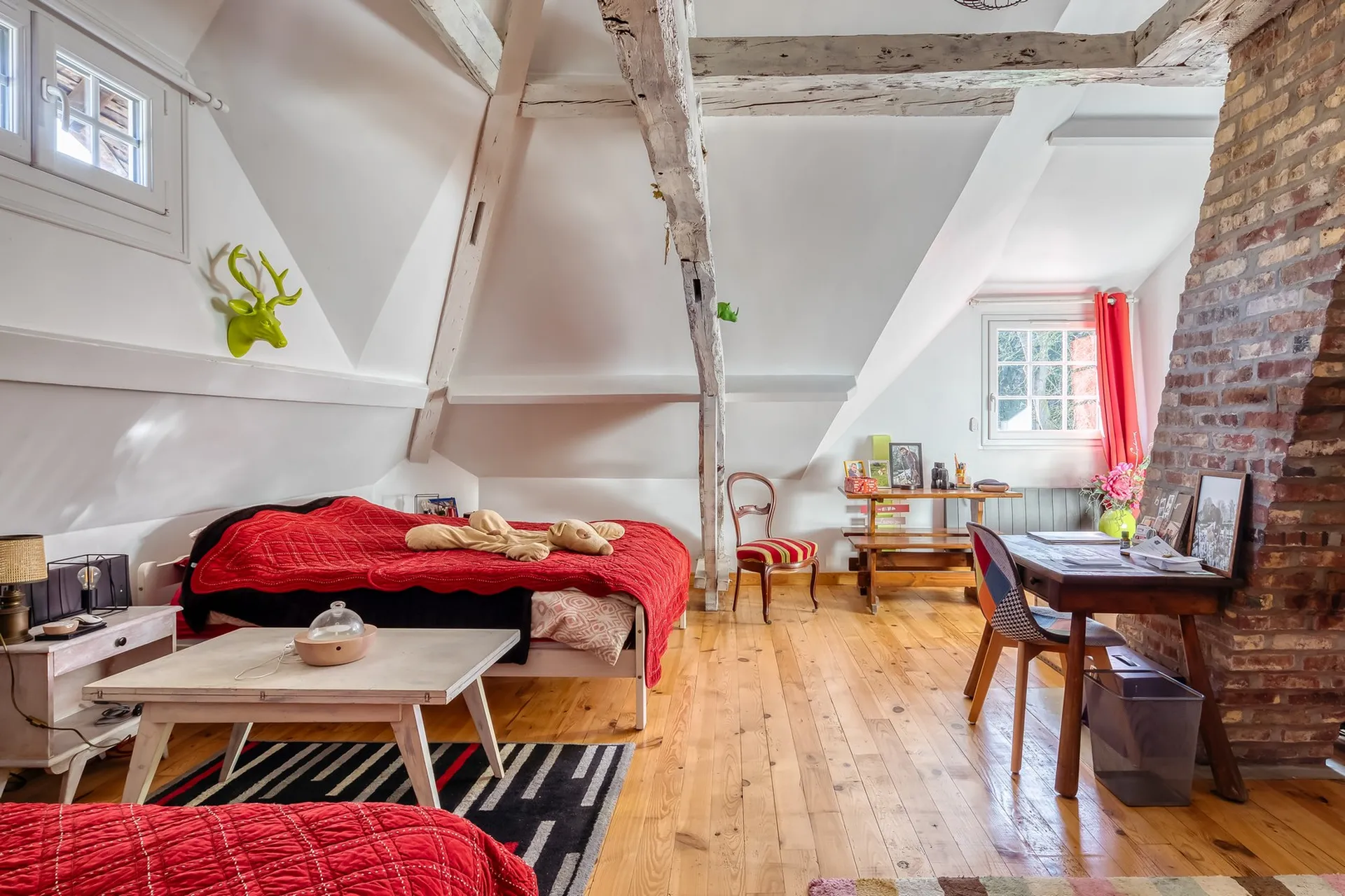 Un bien offrant potentiel, volumes et localisation privilégiée, rare sur le marché pour un projet immobilier à vendre entre Dieppe et la mer.