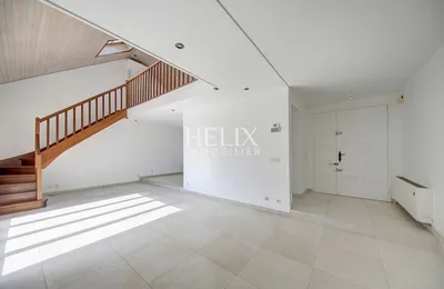 Maison Montesson 155 m2 avec une chambre au rez-de-chaussée et jardin