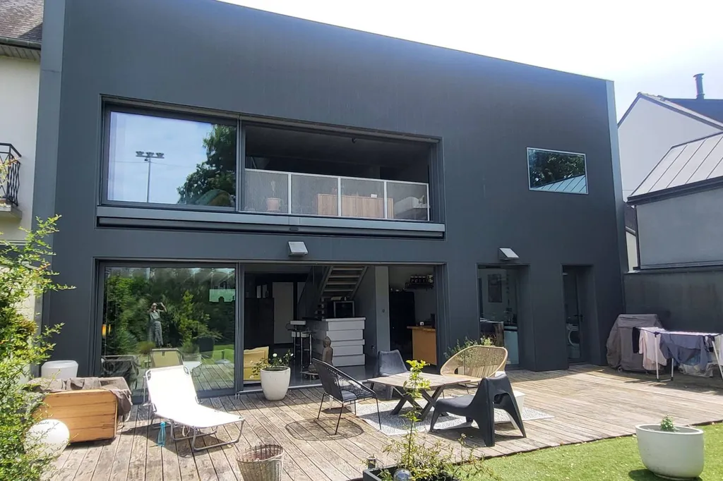 Acheter une Maison d'architecte 225m2 à RENNES Quartier Alphonse Guérin 4 chambres Garage Jardin proche gare et centre ville