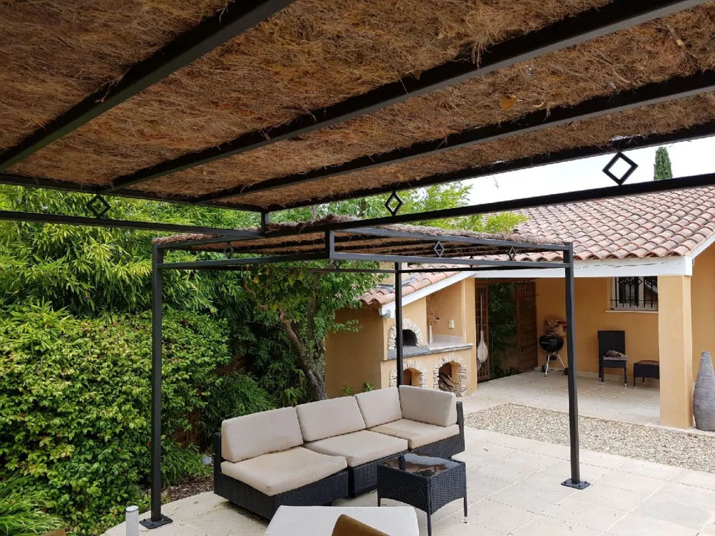 Pergolas métallique sur mesure à Saint-Cannat