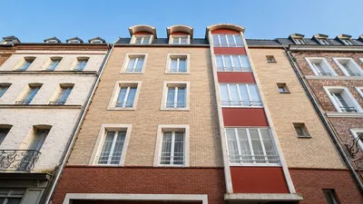 Agréable appartement de 71.67m² situé en hyper-centre de Dieppe avec ascenseur et place parking, en Normandie 76.