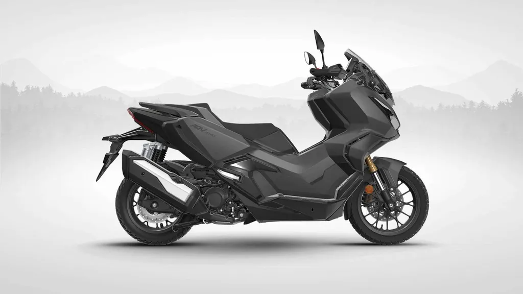 SCOOTER NEUF HONDA ADV 350 SANARY SUR MER