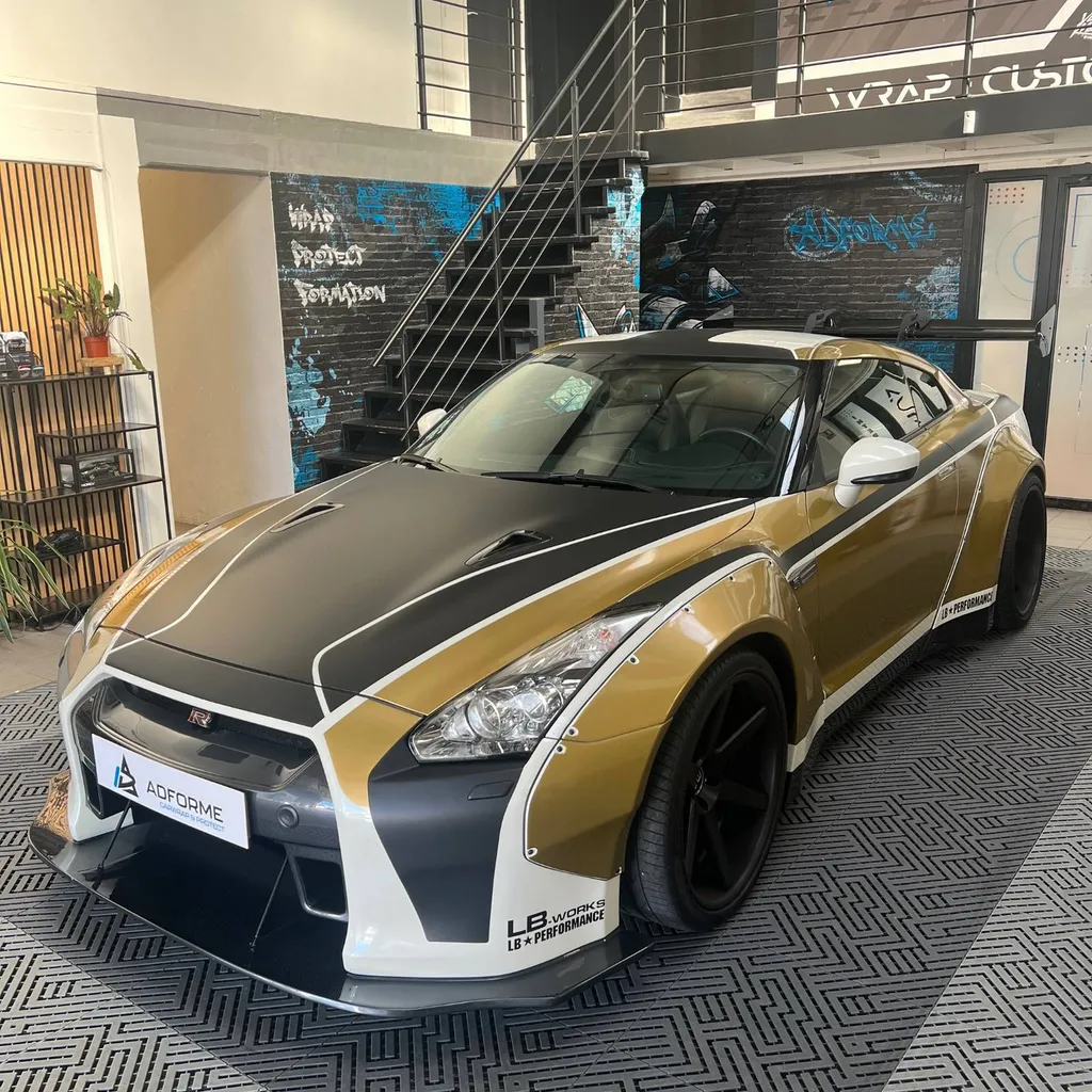 Nissan GT-R