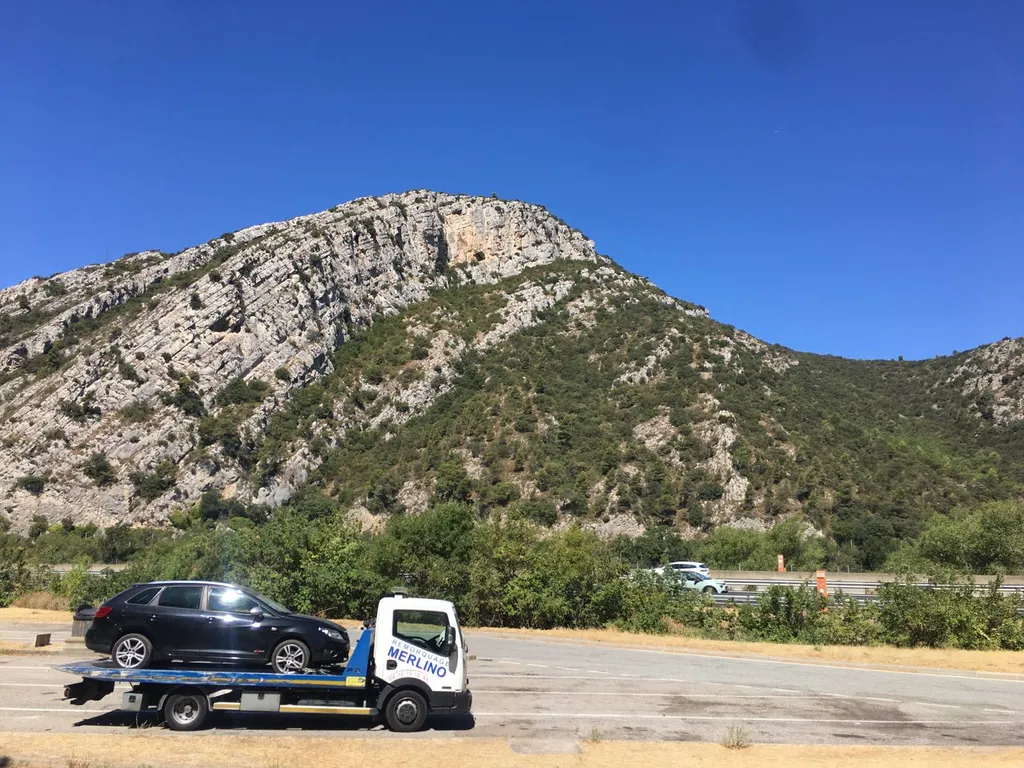 Remorquage Merlino en Provence : dépannage en urgence du lundi au samedi 24h/24