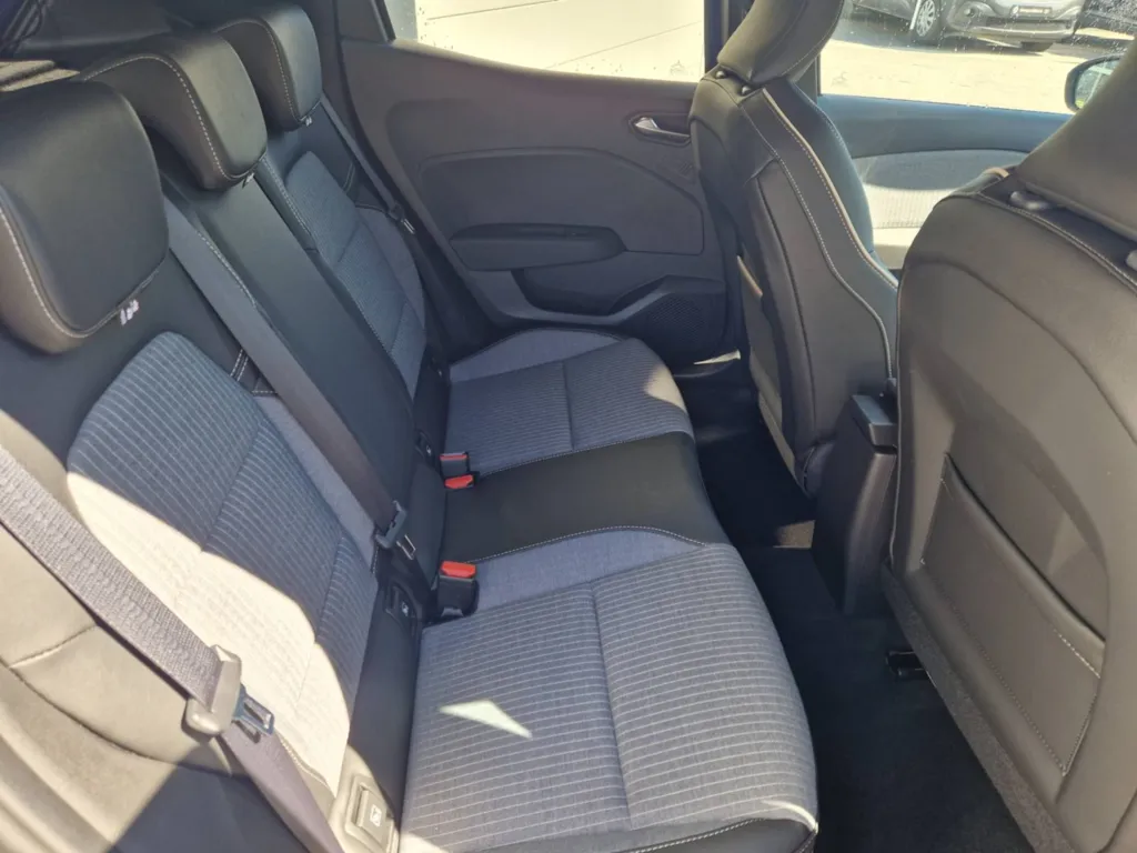 NOUVELLE RENAULT CLIO TCE 90 TECHNO CAMERA 360° OCCASION PRES DE TOULOUSE EN OCCITANIE