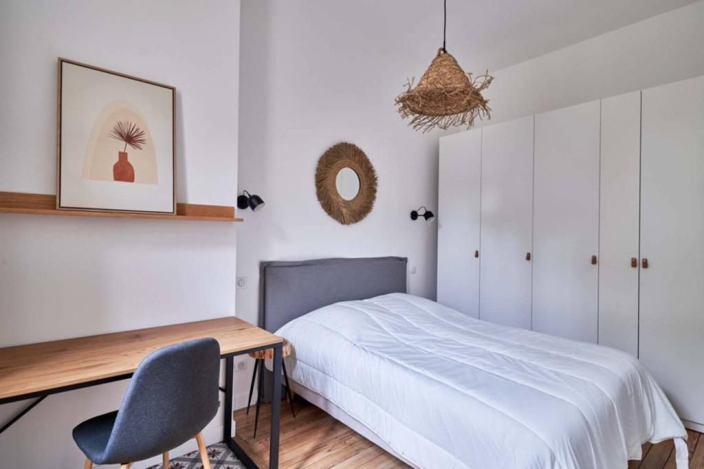 Appartement T3 renové dans le Quartier Saint Paul Bordeaux  