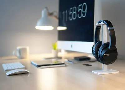 bureau rangé en centre affaires ou coworking à toulouse