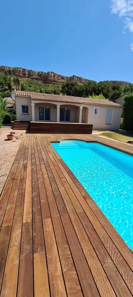 Tour de piscine et terrasse 13