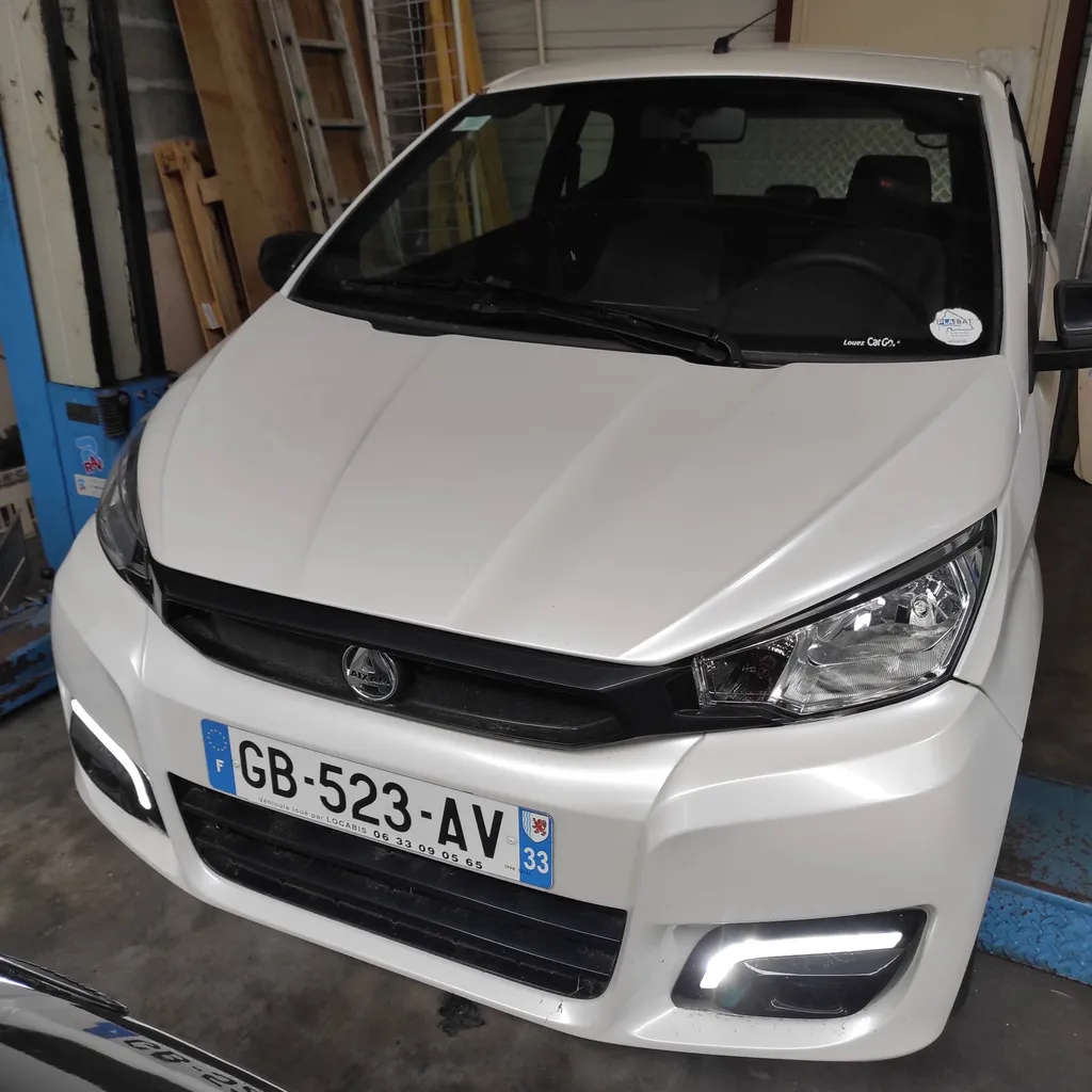 Voiture sans permis d'occasion à Bordeaux
