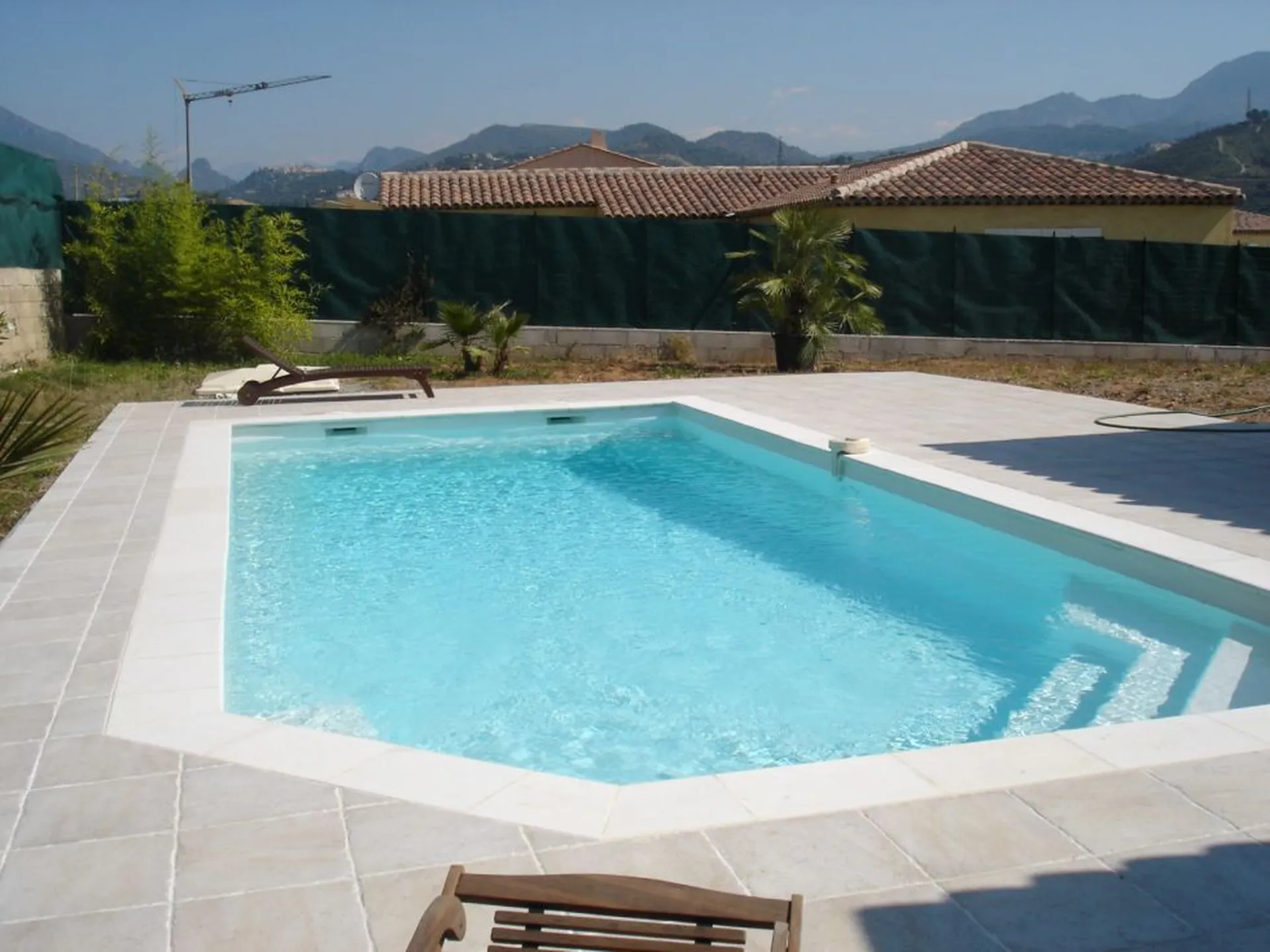 Piscine fond incliné réservation volets Hors-sol