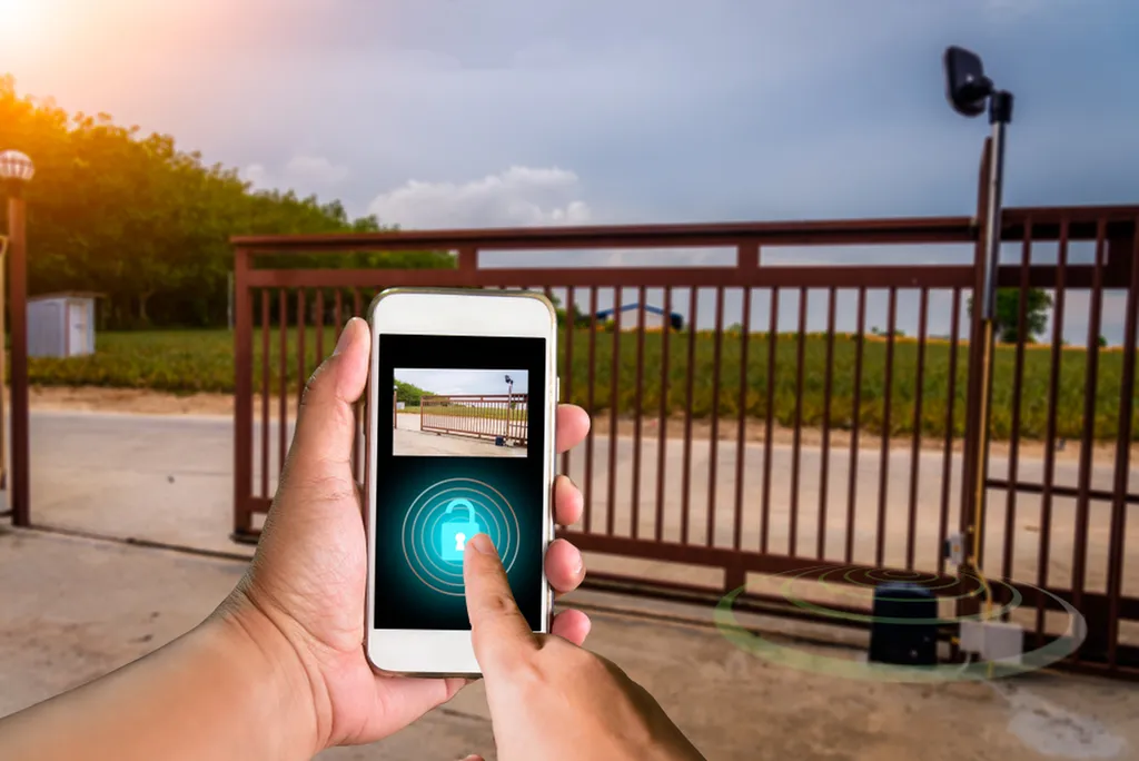 Motorisations pour portails et portillons & Domotique