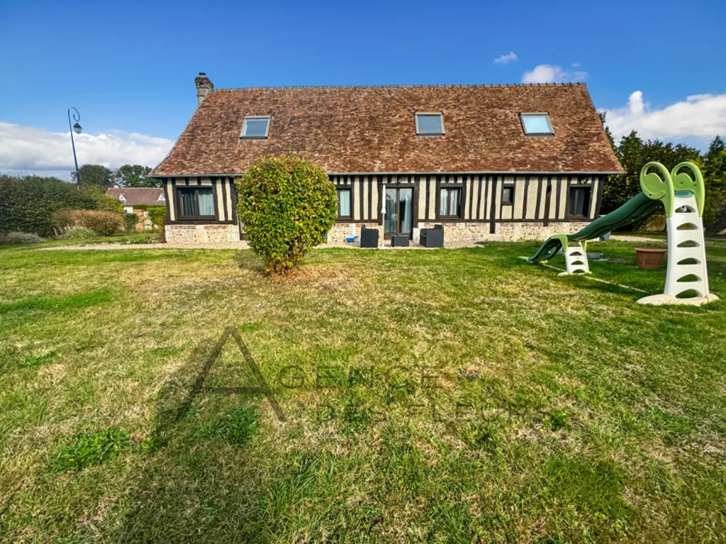 A vendre, belle longer normande de 96 m2 sur un terrain de 1200 m2 située sur la commune du Bec-Thomas 27370