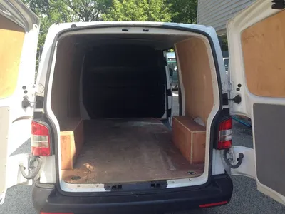 Volskwagen Transporter avec doublage bois à vendre