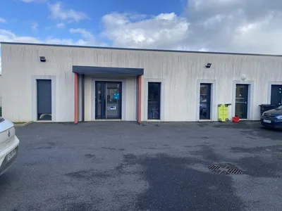 A VENDRE BATIMENT OCCUPÉ À BEUZEVILLE