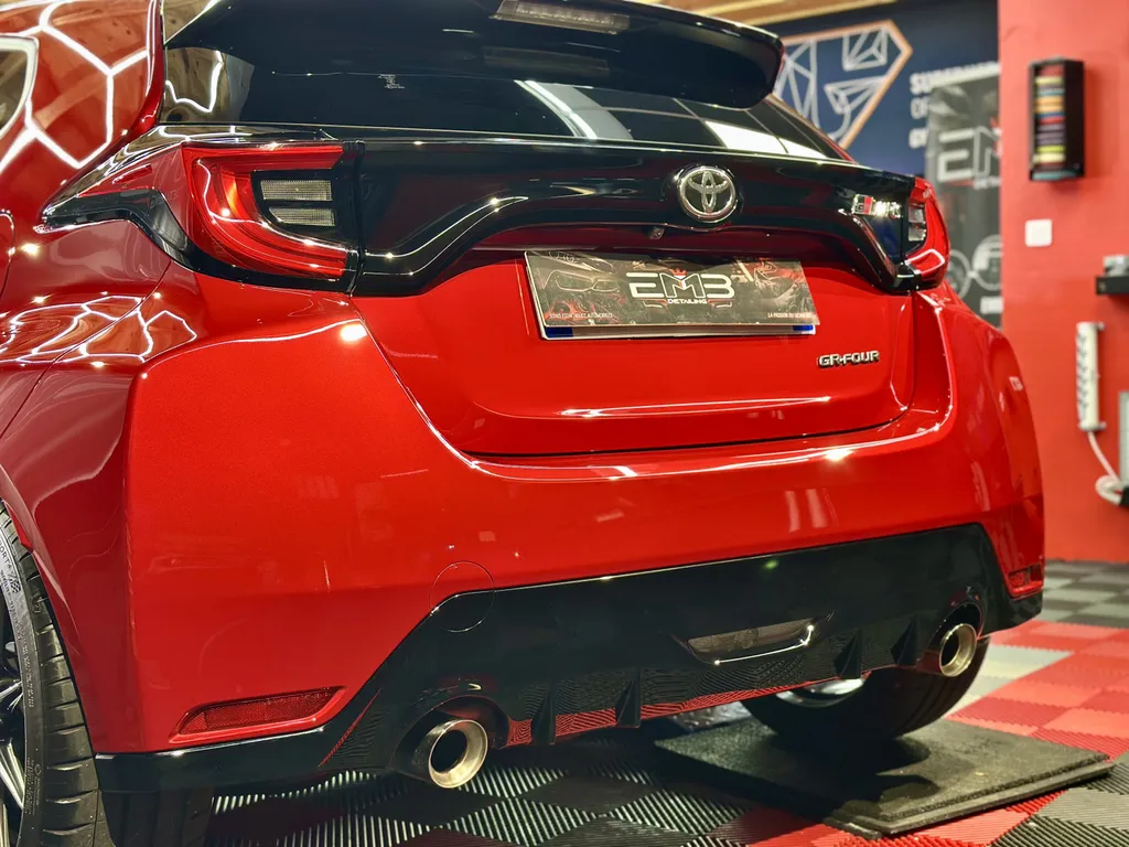 Toyota Yaris GR – Rénovation et traitement céramique à Lyon Ouest proche de Vourles 