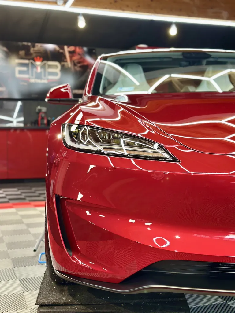 spécialiste du traitement céramique sur Tesla proche Brignais 