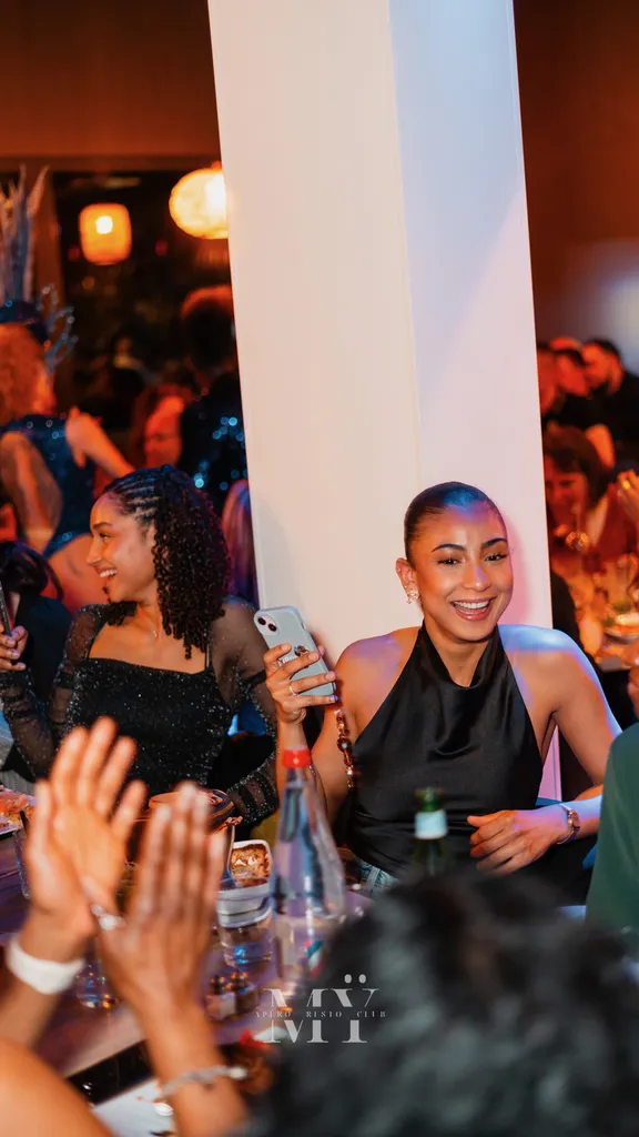 Restaurant dansant avec soirée et ambiance musicale Saint-Priest près de Lyon