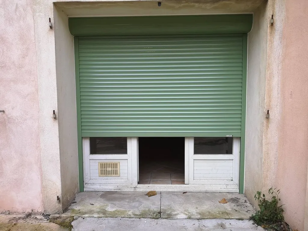 Pose de volet roulant électrique vert à Apt (84)