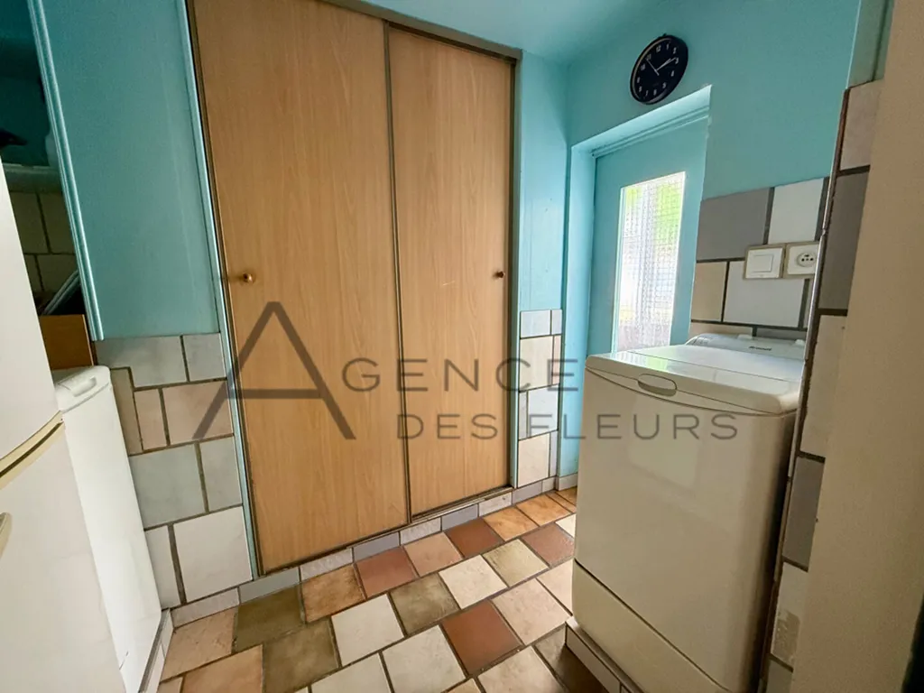 A vendre maison de 90 m² sur sous-sol total édifiée sur un terrain de 1350 m² située à SAINT AUBIN LES ELBEUF